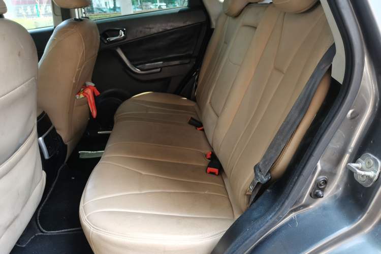 Used GAC Trumpchi GS5 2012 2.0L Manual Two-Wheel Drive Comfort Edition Left Rear Seat