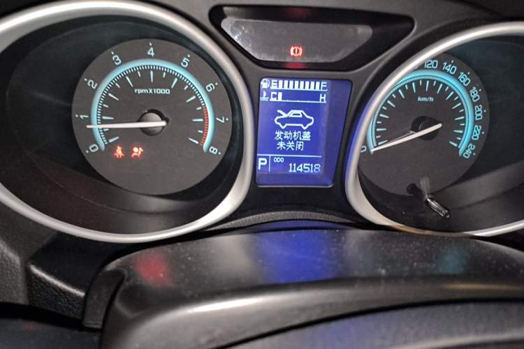Used GAC Trumpchi GS5 2012 2.0L Automatic Two-Wheel Drive Anniversary Edition Odometer Close Up