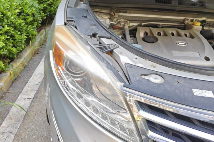 Used GAC Trumpchi GS5 2012 2.0L Manual Two-Wheel-Drive Anniversary Limited Edition Right Front Headlight