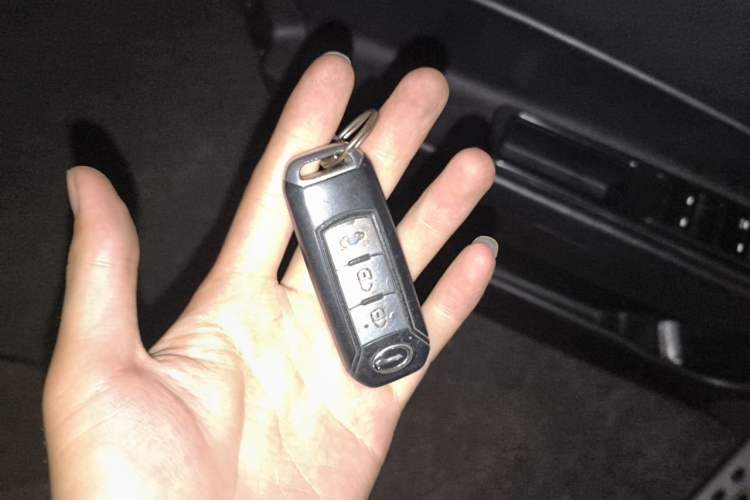 Used GAC Trumpchi GS5 2012 2.0L Automatic Two-Wheel Drive Anniversary Edition Vehicle Key