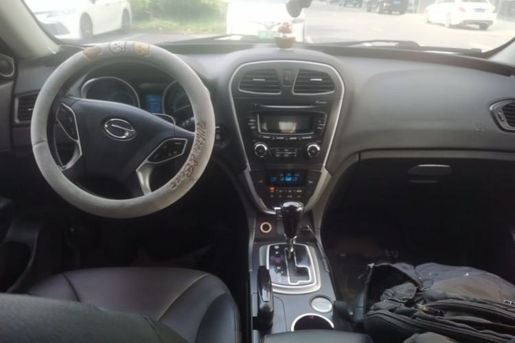 Used GAC Trumpchi GS5 2012 2.0L Automatic Two-Wheel Drive Anniversary Edition Center Console