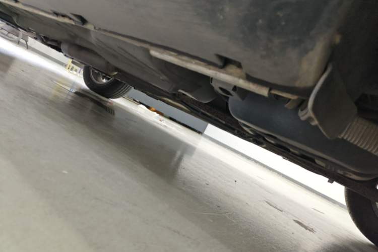 Used GAC Trumpchi GS5 2012 2.0L Manual Two-Wheel Drive Comfort Edition Chassis Rear Left