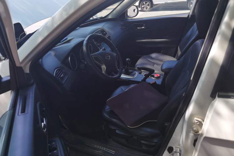 Used GAC Trumpchi GS5 2012 2.0L Manual Two-Wheel-Drive Anniversary Limited Edition Driver Seat