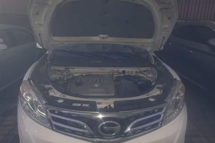 Used GAC Trumpchi GS5 2012 2.0L Manual Two-Wheel Drive Comfort Edition Engine Bay