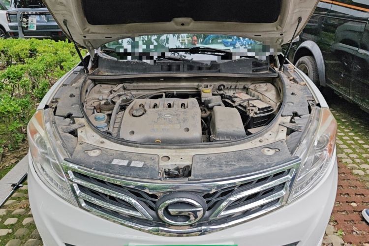 Used GAC Trumpchi GS5 2012 2.0L Automatic Two-Wheel Drive Anniversary Edition Engine Bay