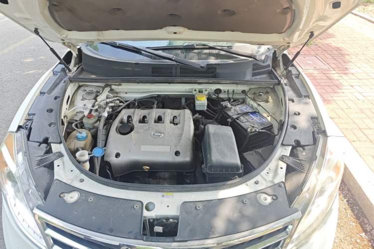Used GAC Trumpchi GS5 2012 2.0L Manual Two-Wheel Drive Comfort Edition Engine Bay