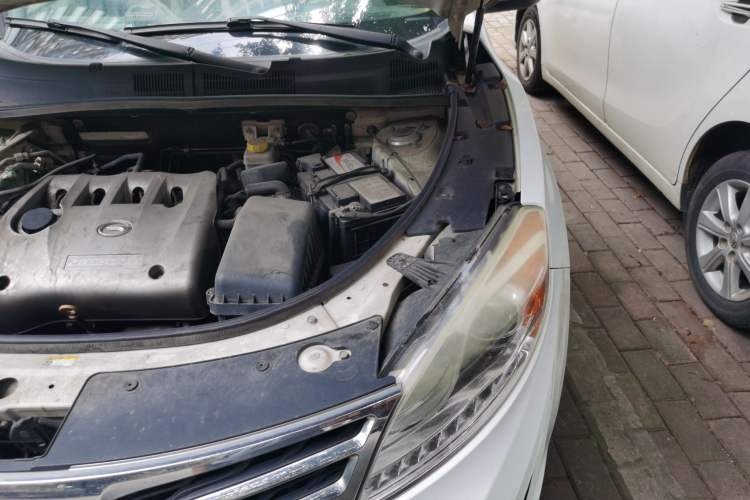 Used GAC Trumpchi GS5 2012 2.0L Manual Two-Wheel Drive Comfort Edition Engine Bay Left