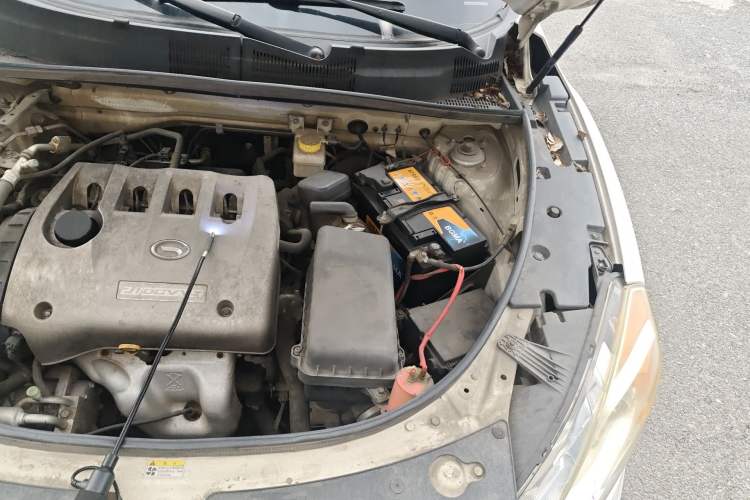 Used GAC Trumpchi GS5 2012 2.0L Automatic Two-Wheel Drive Anniversary Edition Engine Bay Left
