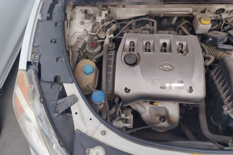 Used GAC Trumpchi GS5 2012 2.0L Manual Two-Wheel Drive Comfort Edition Engine Bay Right