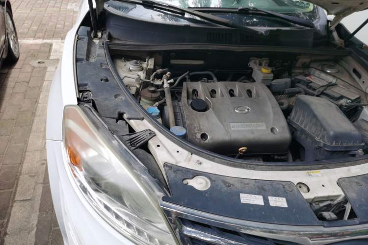 Used GAC Trumpchi GS5 2012 2.0L Manual Two-Wheel Drive Comfort Edition Engine Bay Right