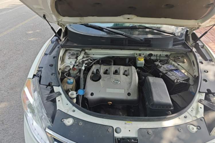 Used GAC Trumpchi GS5 2012 2.0L Manual Two-Wheel Drive Comfort Edition Engine Bay Right