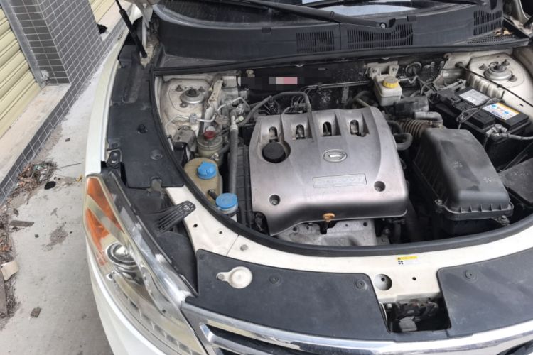 Used GAC Trumpchi GS5 2012 2.0L Manual Two-Wheel Drive Comfort Edition Engine Bay Right