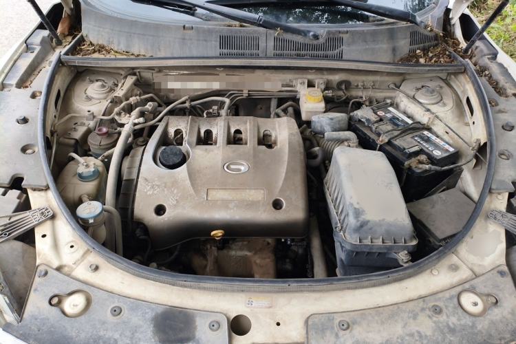 Used GAC Trumpchi GS5 2012 2.0L Automatic Two-Wheel Drive Luxury Edition Engine Bay