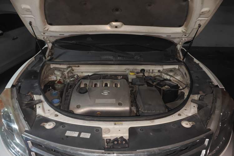 Used GAC Trumpchi GS5 2012 2.0L Automatic Two-Wheel Drive Anniversary Edition Engine Bay