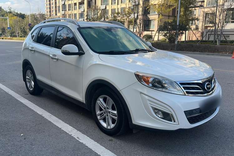 Used GAC Trumpchi GS5 2012 2.0L Automatic Two-Wheel Drive Anniversary Edition Exterior 2