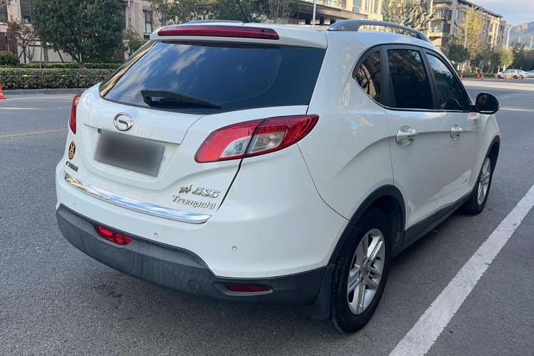 Used GAC Trumpchi GS5 2012 2.0L Automatic Two-Wheel Drive Anniversary Edition Exterior 3