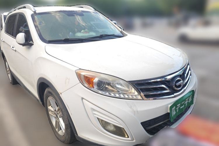 Used GAC Trumpchi GS5 2012 2.0L Manual Two-Wheel-Drive Anniversary Limited Edition Front Right 45 Deg