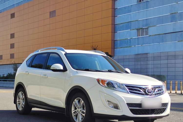 Used GAC Trumpchi GS5 2012 2.0L Automatic Two-Wheel Drive Anniversary Edition Front Right 45 Deg