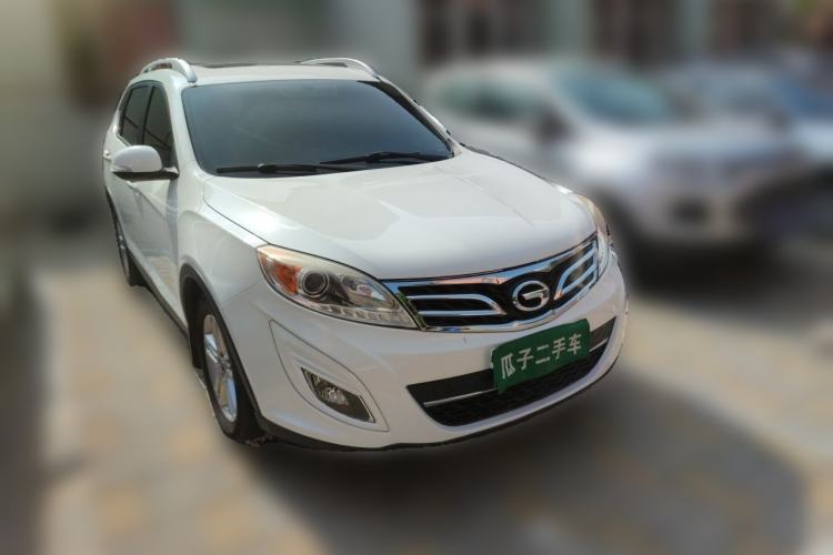 Used GAC Trumpchi GS5 2012 2.0L Automatic Two-Wheel Drive Anniversary Edition Front Right 45 Deg