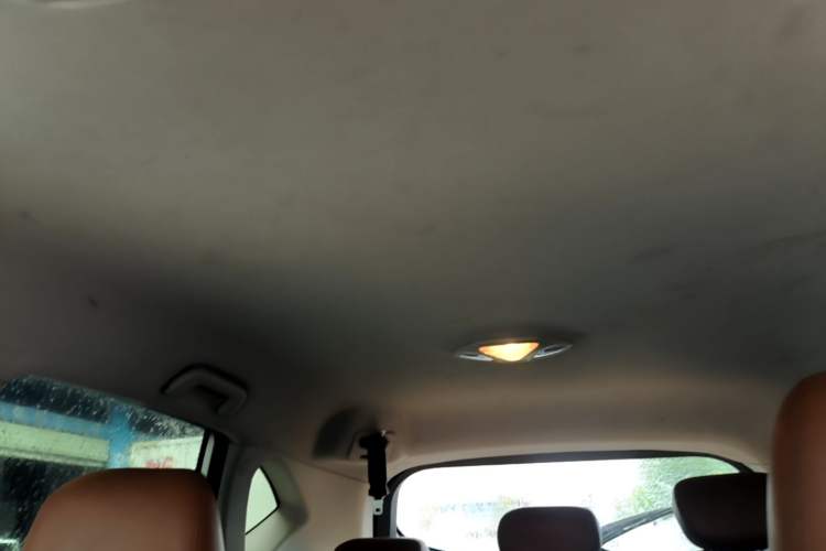 Used GAC Trumpchi GS5 2012 2.0L Manual Two-Wheel Drive Comfort Edition Headliner