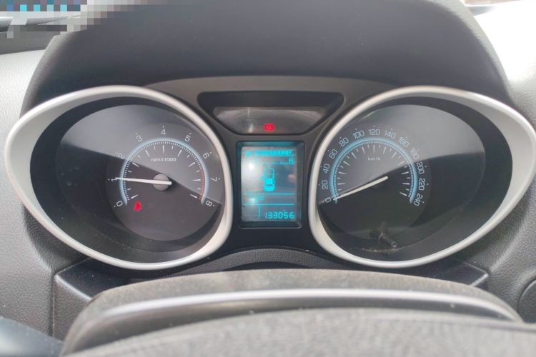 Used GAC Trumpchi GS5 2012 2.0L Manual Two-Wheel Drive Comfort Edition Instrument Cluster
