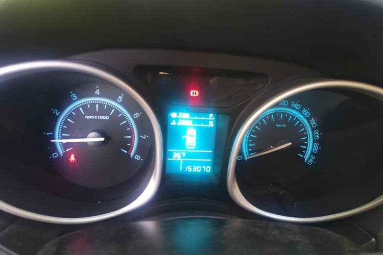 Used GAC Trumpchi GS5 2012 2.0L Manual Two-Wheel Drive Comfort Edition Instrument Cluster