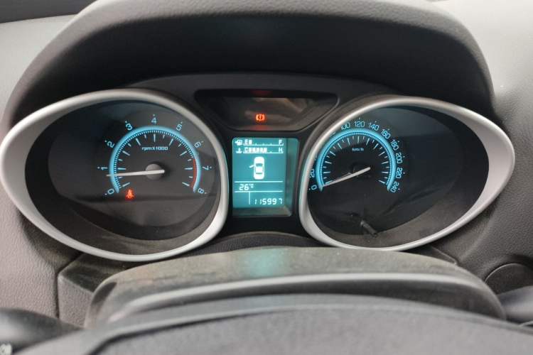 Used GAC Trumpchi GS5 2012 2.0L Manual Two-Wheel Drive Comfort Edition Instrument Cluster