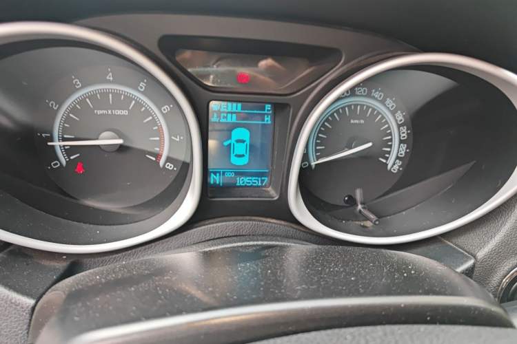 Used GAC Trumpchi GS5 2012 2.0L Automatic Two-Wheel Drive Anniversary Edition Instrument Cluster