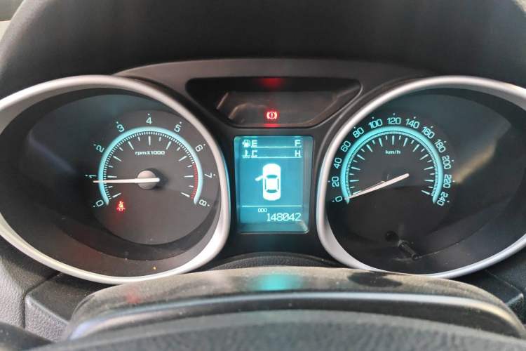 Used GAC Trumpchi GS5 2012 2.0L Manual Two-Wheel-Drive Anniversary Limited Edition Instrument Cluster