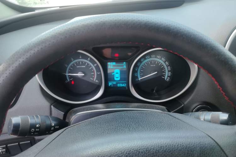 Used GAC Trumpchi GS5 2012 2.0L Automatic Two-Wheel Drive Anniversary Edition Instrument Cluster
