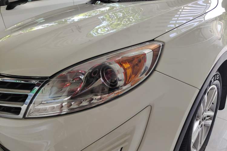 Used GAC Trumpchi GS5 2012 2.0L Automatic Two-Wheel Drive Anniversary Edition Left Front Headlight