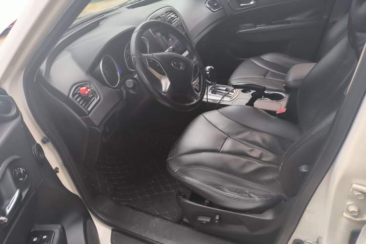 Used GAC Trumpchi GS5 2012 2.0L Automatic Two-Wheel Drive Anniversary Edition Left Front Seat