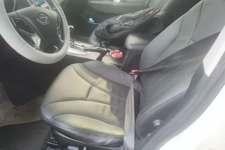 Used GAC Trumpchi GS5 2012 2.0L Automatic Two-Wheel Drive Anniversary Edition Left Front Seat