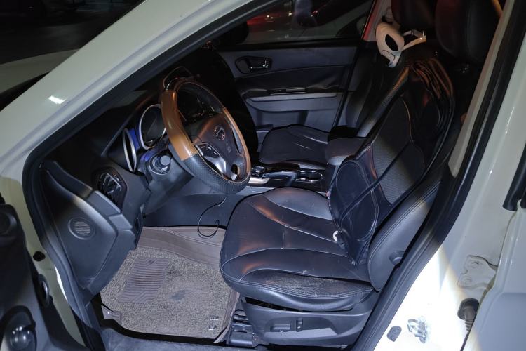 Used GAC Trumpchi GS5 2012 2.0L Automatic Two-Wheel Drive Elite Edition Left Front Seat