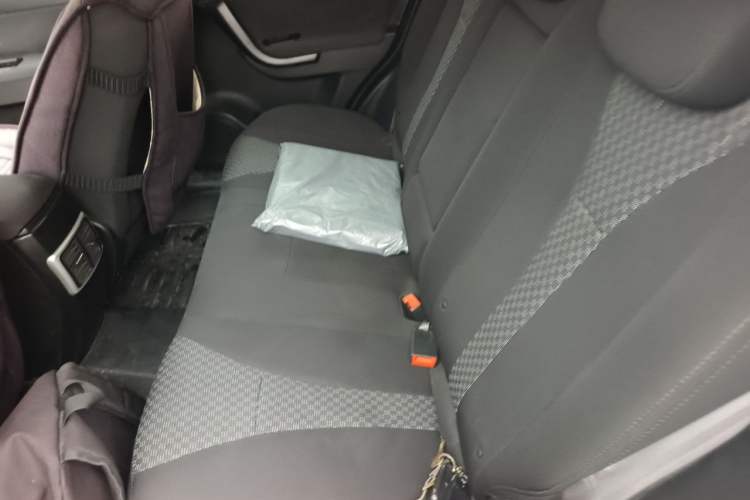 Used GAC Trumpchi GS5 2012 2.0L Manual Two-Wheel Drive Comfort Edition Left Rear Seat