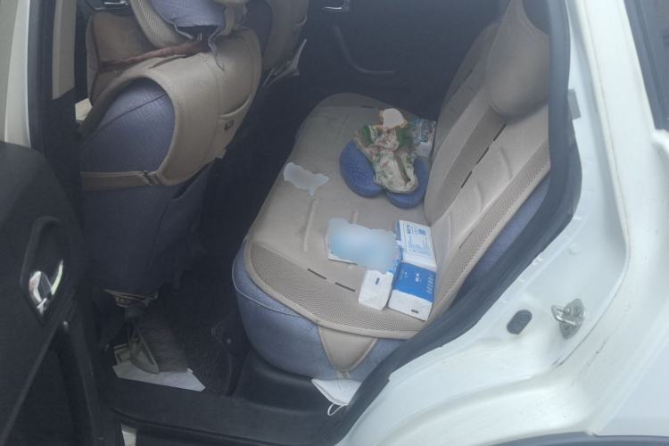Used GAC Trumpchi GS5 2012 2.0L Manual Two-Wheel Drive Comfort Edition Left Rear Seat