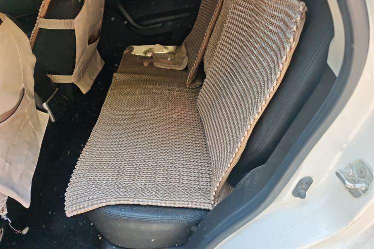 Used GAC Trumpchi GS5 2012 2.0L Manual Two-Wheel-Drive Anniversary Limited Edition Left Rear Seat