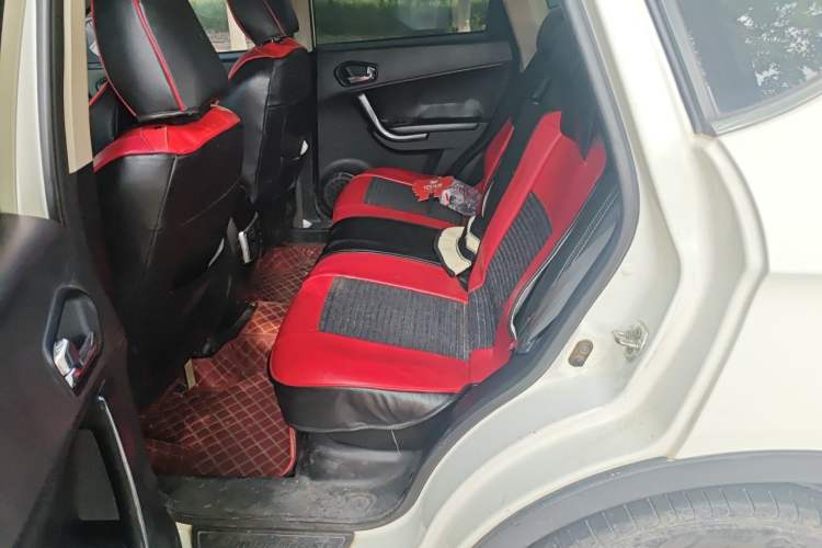Used GAC Trumpchi GS5 2012 2.0L Manual Two-Wheel Drive Comfort Edition Left Rear Seat