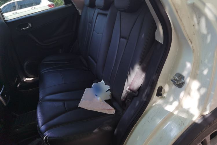 Used GAC Trumpchi GS5 2012 2.0L Manual Two-Wheel-Drive Anniversary Limited Edition Left Rear Seat