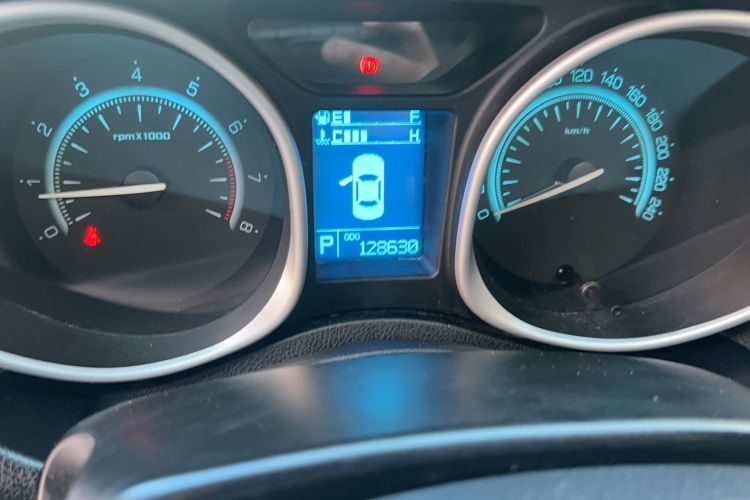 Used GAC Trumpchi GS5 2012 2.0L Automatic Two-Wheel Drive Anniversary Edition Odometer Close Up