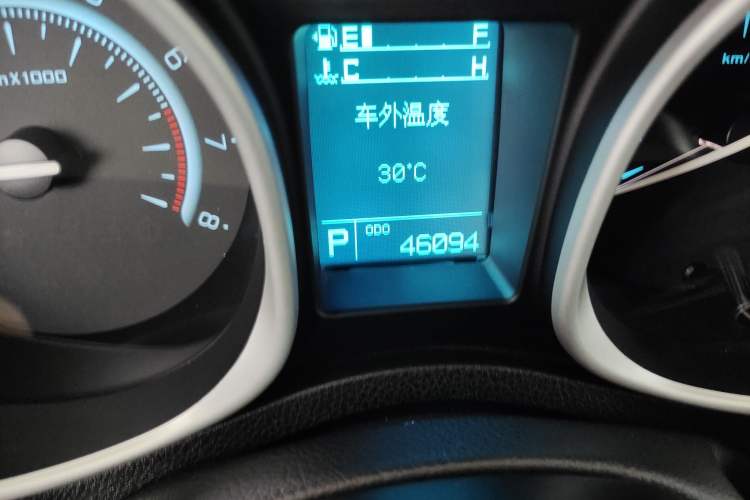 Used GAC Trumpchi GS5 2012 2.0L Automatic Two-Wheel Drive Anniversary Edition Odometer Close Up
