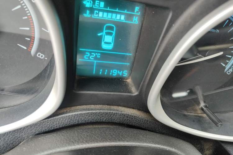Used GAC Trumpchi GS5 2012 2.0L Manual Two-Wheel Drive Comfort Edition Odometer Close Up