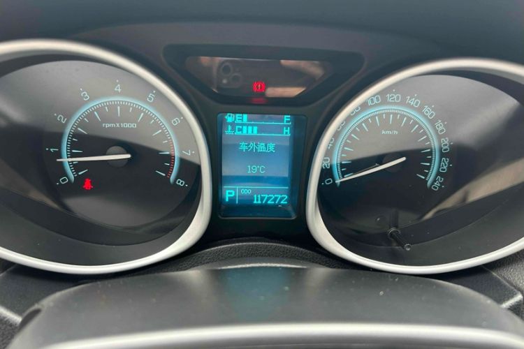 Used GAC Trumpchi GS5 2012 2.0L Automatic Two-Wheel Drive Anniversary Edition Odometer Close Up