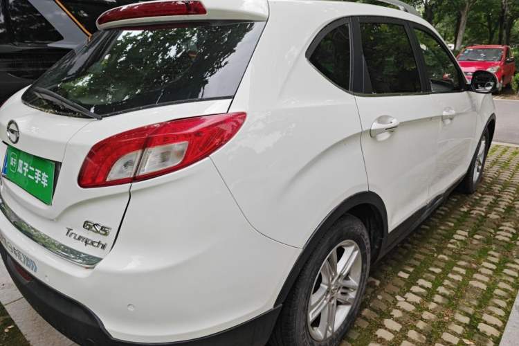 Used GAC Trumpchi GS5 2012 2.0L Automatic Two-Wheel Drive Anniversary Edition Rear Right 45 Deg