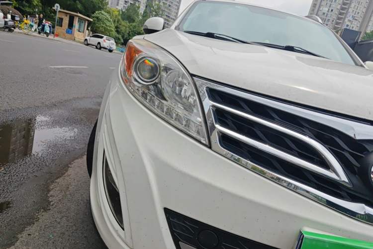 Used GAC Trumpchi GS5 2012 2.0L Automatic Two-Wheel Drive Anniversary Edition Right Front Headlight