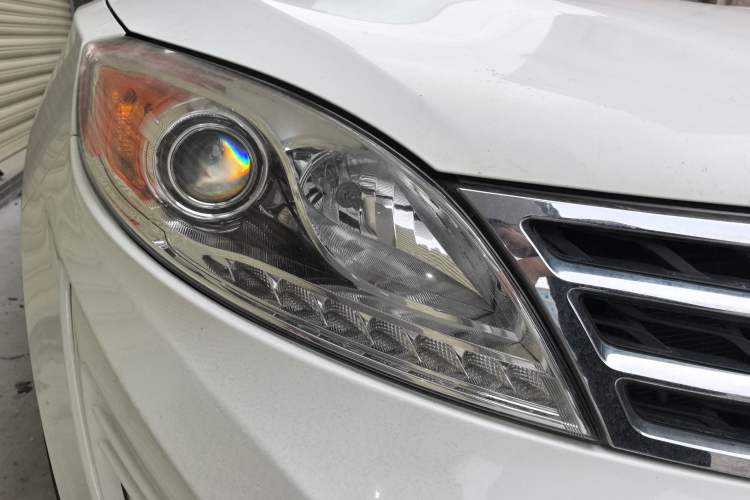 Used GAC Trumpchi GS5 2012 2.0L Manual Two-Wheel Drive Comfort Edition Right Front Headlight