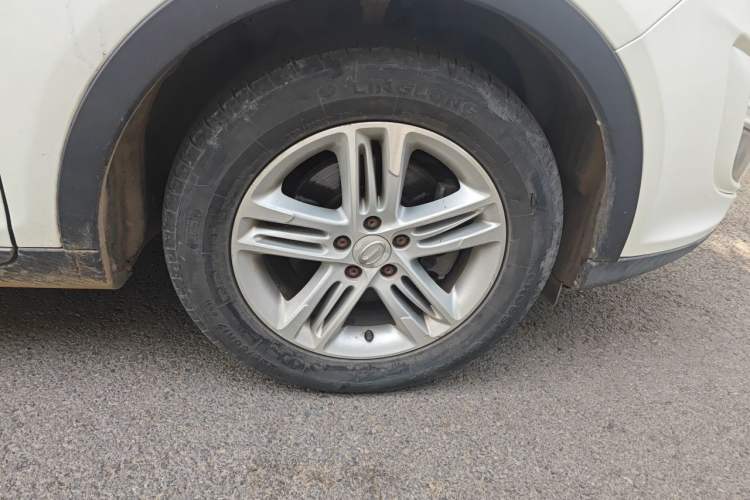 Used GAC Trumpchi GS5 2012 2.0L Manual Two-Wheel Drive Comfort Edition Right Front Wheel Hub