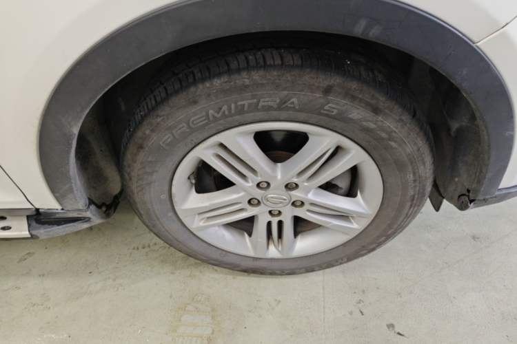 Used GAC Trumpchi GS5 2012 2.0L Manual Two-Wheel Drive Comfort Edition Right Front Wheel Hub