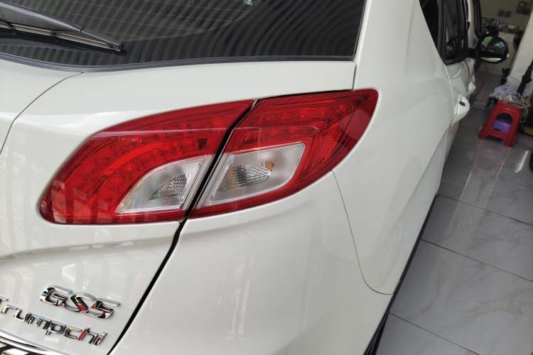 Used GAC Trumpchi GS5 2012 2.0L Automatic Two-Wheel Drive Anniversary Edition Right Rear Taillight