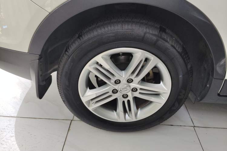 Used GAC Trumpchi GS5 2012 2.0L Automatic Two-Wheel Drive Anniversary Edition Right Rear Wheel Hub